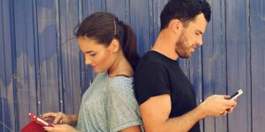 Redes sociales y las relaciones de pareja