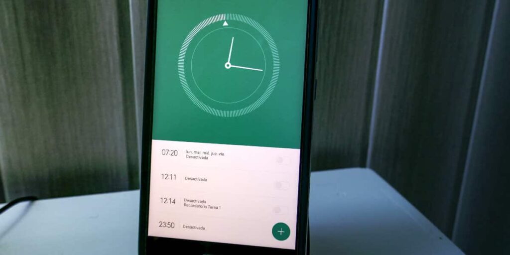 5 Cosas para concentrarse mejor en las tareas diarias - Recordatorio celular