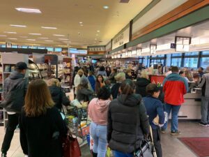 5 males del black friday y su historia - Psicología en Acción
